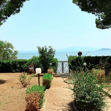 Ekatis Seacoast Nest Holiday home *