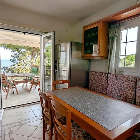 Holiday home Ekatis Seacoast Nest